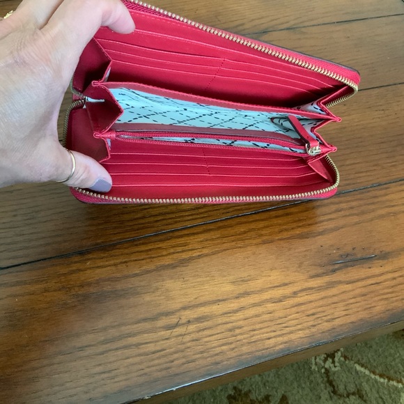 Kate Spade Wallet - Picture 2 of 2
